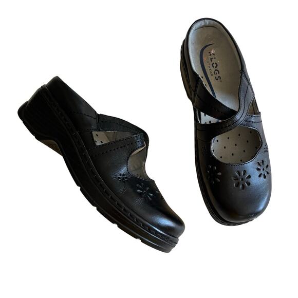 Black Leather Floral Slip On Mary Jane Sz 9.5 Y2K 2000s Grunge Academia Preppy - Picture 1 of 10